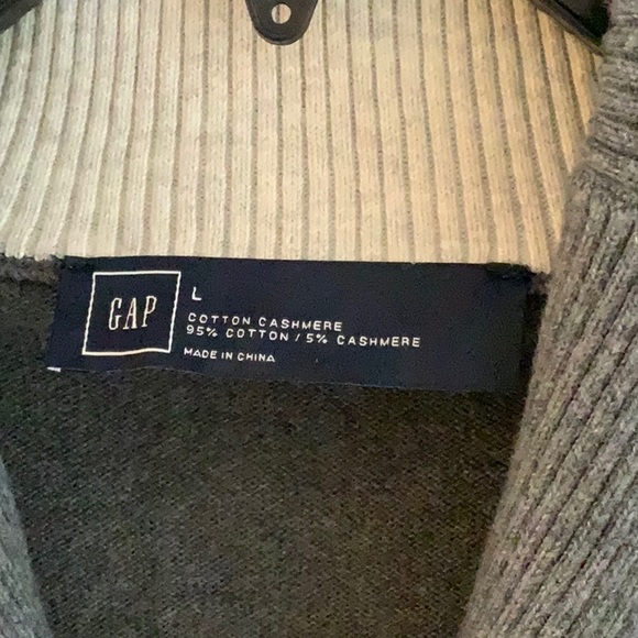 Price Firm! NWOT. Gap Cotton Cashmere roll collar sweater. Size large. Gray - Picture 3 of 3